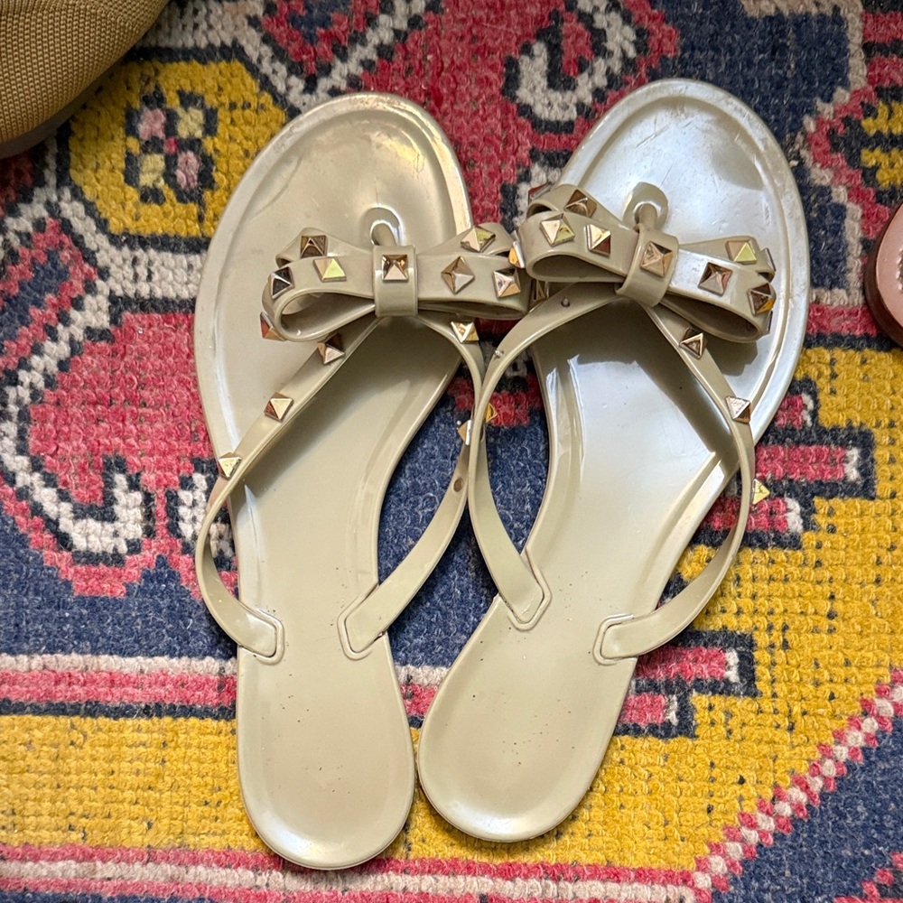 Valentino Garavani Studded Bow Sandals in Cream